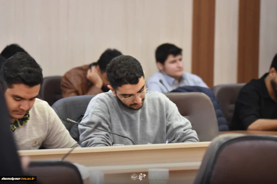 بازدید انجمن علمی دانشکده شمسی‌پور از برنامه‌های انجمن علمی دانشکده شریعتی 5