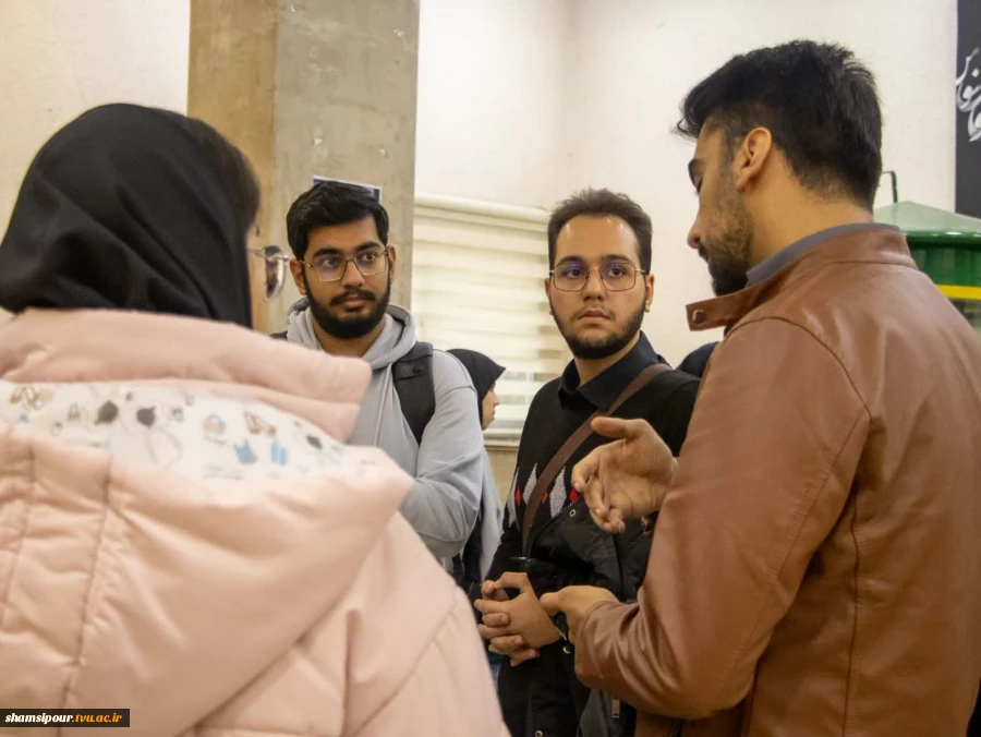 بازدید انجمن علمی دانشکده شمسی‌پور از برنامه‌های انجمن علمی دانشکده شریعتی 13