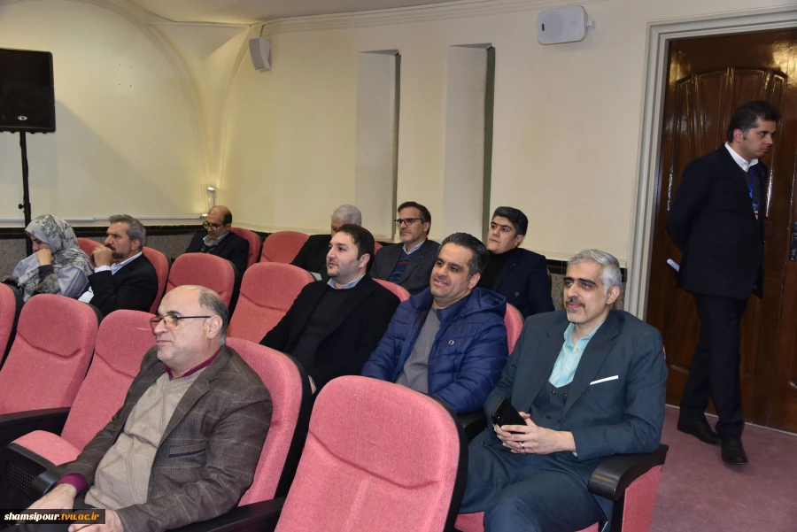 رئیس دانشگاه ملی مهارت در همایش گرامی‌داشت هفته ملی پژوهش و فناوری:
این دانشگاه، دانشجویی برای ماندن در ایران تربیت می‌کند/ پژوهش‌های ما باید متناسب با بازار کار و صنعت باشد/ پژوهش باید به کمک آموزش بیاید تا این دانشگاه موفق باشد. 4