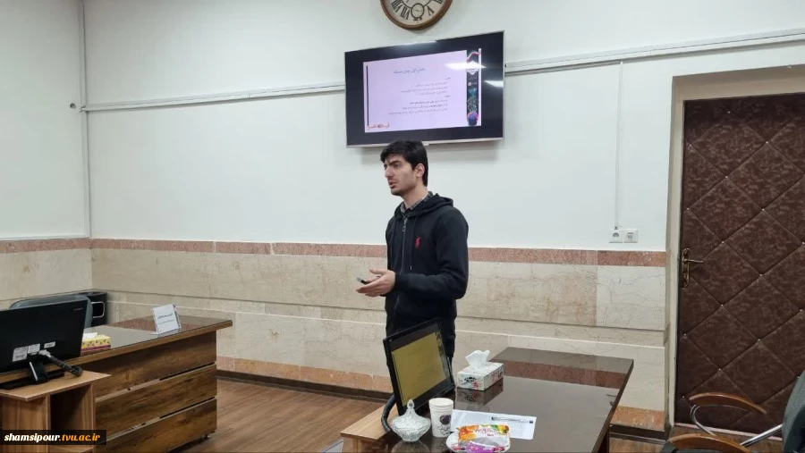 داوری ۷ ایده نوآورانه در جلسه نهایی سومین رویداد «ایده‌شو مهارت‌آفرین»؛ حضور فعال دانشجویان در قالب‌های انفرادی و گروهی 17