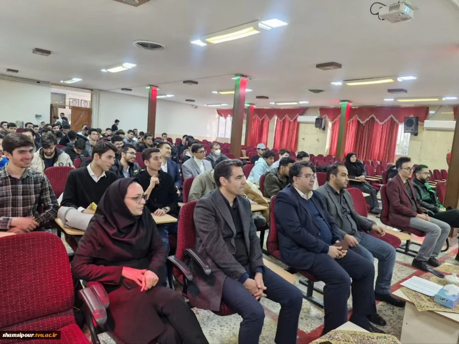 اختتامیه سومین دوره «ایده‌شو مهارت‌آفرین» با حضور رئیس دانشکده و تقدیر از داوران و ایده‌های برتر 5