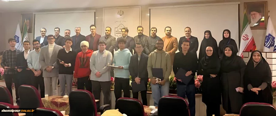 اختتامیه سومین دوره «ایده‌شو مهارت‌آفرین» با حضور رئیس دانشکده و تقدیر از داوران و ایده‌های برتر 23