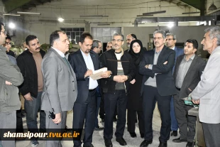 در بازدید رئیس دانشگاه ملی مهارت از مرکز رشد واحدهای فناور کردستان مطرح شد:
تجاری‌سازی ایده‌های مهارت‌محور، پیشران اشتغال‌زایی پایدار است. 2