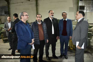 در بازدید رئیس دانشگاه ملی مهارت از مرکز رشد واحدهای فناور کردستان مطرح شد:
تجاری‌سازی ایده‌های مهارت‌محور، پیشران اشتغال‌زایی پایدار است. 7