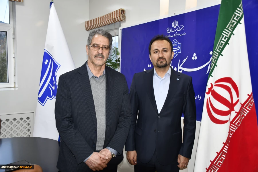 رئیس دانشگاه ملی مهارت در بازدید از دانشکده پسران شهید یزدان‌پناه سنندج:
ارتقای زیرساخت‌های کارگاهی، اولویت راهبردی دانشگاه در مسیر اشتغال‌زایی است 2