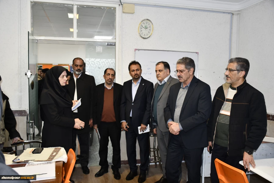 بازدید رئیس دانشگاه ملی مهارت از آموزشکده دختران سنندج 5