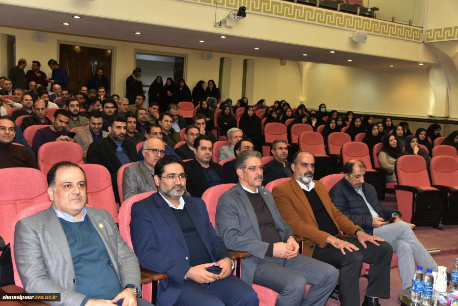 در آستانه خجسته ولادت حضرت علی (ع) و گرامی‌داشت روز پدر و روز مرد جشن میلاد امیرالمومنین (ع) در دانشگاه ملی مهارت برگزار شد 3