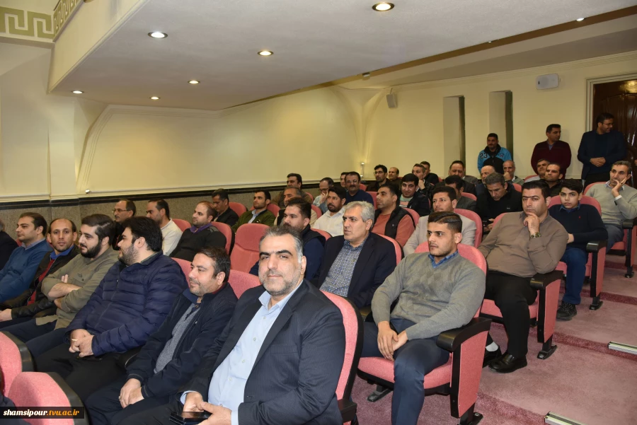 در آستانه خجسته ولادت حضرت علی (ع) و گرامی‌داشت روز پدر و روز مرد جشن میلاد امیرالمومنین (ع) در دانشگاه ملی مهارت برگزار شد 8