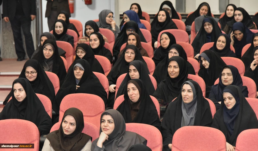 در آستانه خجسته ولادت حضرت علی (ع) و گرامی‌داشت روز پدر و روز مرد جشن میلاد امیرالمومنین (ع) در دانشگاه ملی مهارت برگزار شد 11