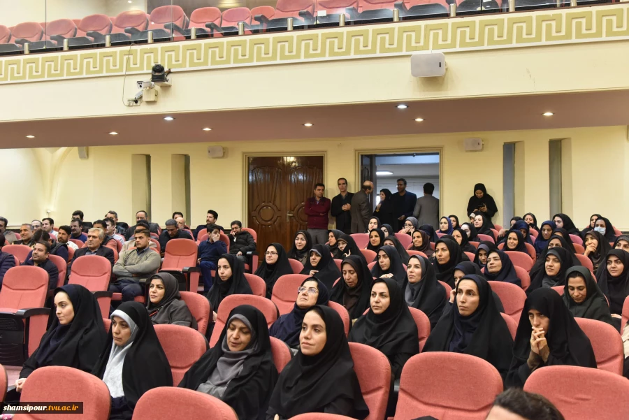 در آستانه خجسته ولادت حضرت علی (ع) و گرامی‌داشت روز پدر و روز مرد جشن میلاد امیرالمومنین (ع) در دانشگاه ملی مهارت برگزار شد 15