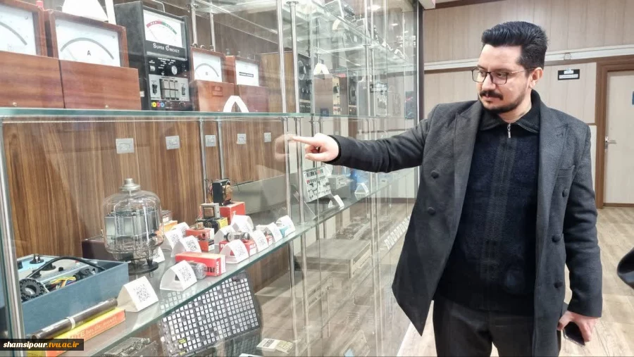 بازدید هیئت نظارت و ارزیابی استان تهران از آموزشکده ملی مهارت شهید شمسی‌پور؛ بررسی شاخص‌ها و ارائه راهکارهای توسعه‌ای 9