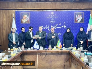 با حضور دکتر مهرداد احمدی معاون پژوهش و فناوری دانشگاه ملی مهارت؛ 
مراسم گرامی‌داشت هفته پژوهش و فناوری و تجلیل از پژوهشگران، فناوران و نوآوران دانشگاه ملی مهارت استان تهران برگزار شد 7