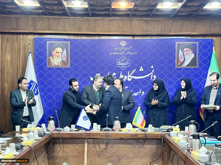 تقدیر از عضو هیأت علمی دانشکده شهید شمسی‌پور به‌عنوان مجری طرح برگزیده صنعتی وزارت علوم، تحقیقات و فناوری 4