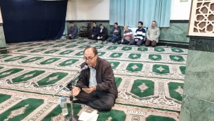 برگزاری مراسم معنوی زیارت عاشورا در دانشکده شهید شمسی پور 4