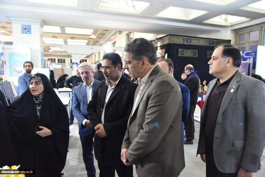 با حضور دکتر زمانی افتتاح شد؛
بخش دانشگاهی سی و سومین نمایشگاه بین‌المللی قرآن کریم با میزبانی دانشگاه ملی مهارت 9