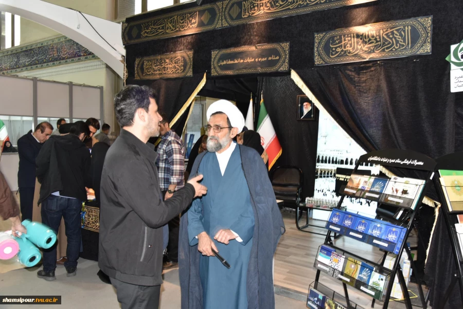با حضور دکتر زمانی افتتاح شد؛
بخش دانشگاهی سی و سومین نمایشگاه بین‌المللی قرآن کریم با میزبانی دانشگاه ملی مهارت 11