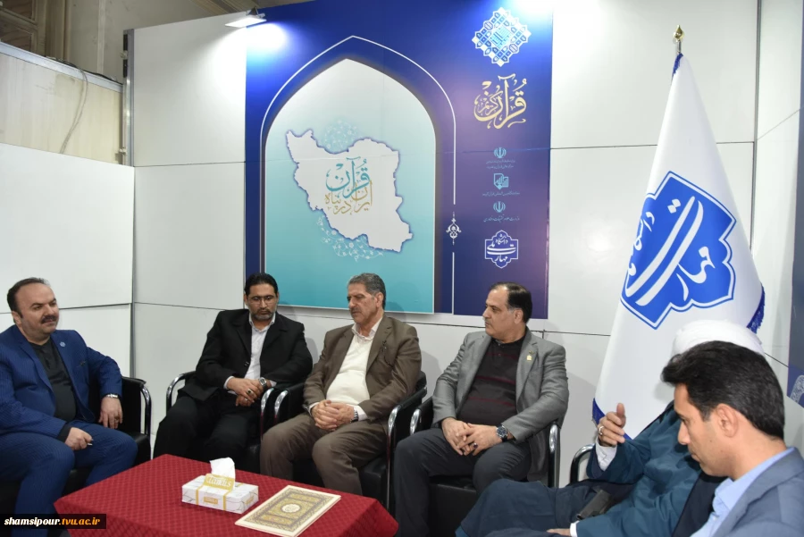 با حضور دکتر زمانی افتتاح شد؛
بخش دانشگاهی سی و سومین نمایشگاه بین‌المللی قرآن کریم با میزبانی دانشگاه ملی مهارت 17