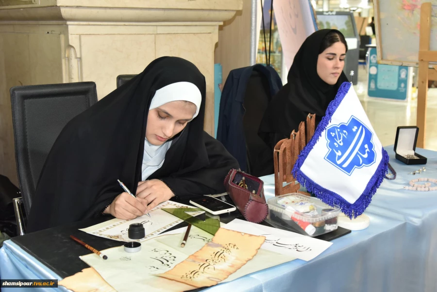 با حضور دکتر زمانی افتتاح شد؛
بخش دانشگاهی سی و سومین نمایشگاه بین‌المللی قرآن کریم با میزبانی دانشگاه ملی مهارت 19