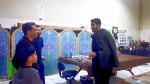 بازدید مهندس هوشیاری به همراه معاون دانشجویی و فرهنگی از کارگاه شیشه بری دانشجویان جهادگر دانشکده شهید شمسی پو 4