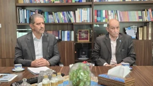 به منظور پیگیری نامه رؤسای سه دانشگاه پهنه گستر کشور، با موضوع افزایش حقوق کارمندان دانشگاه‌ها صورت گرفت؛
دیدار روسای دانشگاه ملی مهارت، پیام نور و علمی کاربردی با معاون رئیس جمهور و رئیس سازمان اداری و استخدامی کشور 5