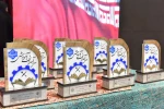 رئیس دانشگاه ملی مهارت در جشنواره سرآمدی آموزش استان تهران:
دانشگاه ملی مهارت می تواند معمار دانشگاه‌های مهارتی کشور باشد و اصولی مثل تعیین استاندارد، تربیت مربی و تضمین کیفیت را راهبری نماید/ استاد سرآمد کسی است که دانش را به مهارت تبدیل کند. 48
