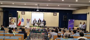 رئیس دانشگاه ملی مهارت در آیین تجلیل از سرآمدان آموزشی دانشگاه ملی مهارت واحد استانی اصفهان:
تدوین مسیرهای آموزشی مبتنی بر چارچوب‌های ملی و بین‌المللی صلاحیت حرفه‌ای و همچنین سند آمایش رشته‌های مهارتی در دستور کار دانشگاه قرار دارد. 4