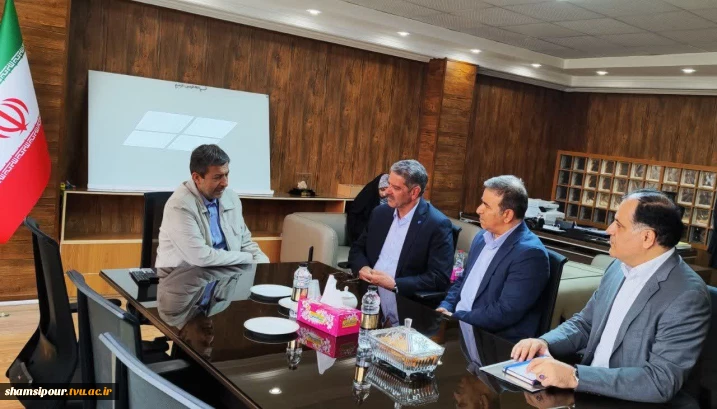 دیدار رئیس دانشگاه ملی مهارت با استاندار اصفهان