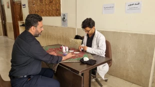 طرح غربالگری سلامت در دانشکده؛ سنجش فشار خون، قند خون و توزیع ویتامین D در هفته سلامت 1405 7