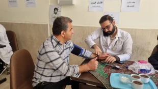 طرح غربالگری سلامت در دانشکده؛ سنجش فشار خون، قند خون و توزیع ویتامین D در هفته سلامت 1405 13