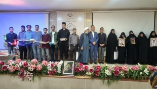 آیین تجدید میثاق با خانواده‌های شهدای والا مقام جنگ رمضان به مناسبت  بزرگداشت روز شهدای خدمت در دانشکده شهید شمسی پور 34