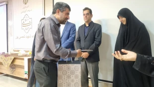 آیین تجدید میثاق با خانواده‌های شهدای والا مقام جنگ رمضان به مناسبت  بزرگداشت روز شهدای خدمت در دانشکده شهید شمسی پور 19