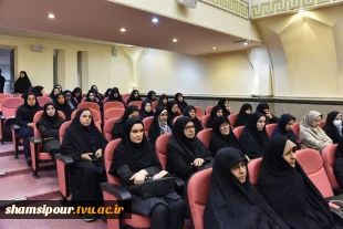 در یادواره شهدای خانواده بزرگ دانشگاه ملی مهارت در جنگ رمضان تأکید شد؛
لزوم بازخوانی سیره شهدا و ثبت میراث ماندگار دفاع مقدس در دانشگاه‌ها 5