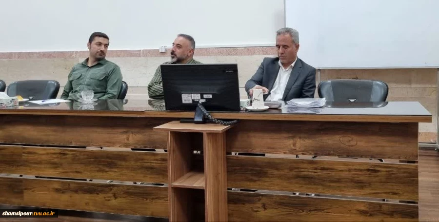 نشست هم‌فکری مدیران گروه‌های آموزشی دانشکده شهید شمسی پور با محوریت مدیریت منابع و ارتقای آموزش مجازی 3