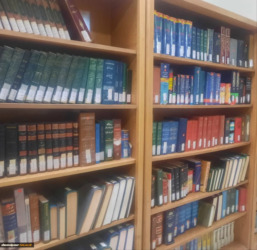 در راستای تکمیل کتابخانه دانشکده ؛ 
خرید کتاب از هفتمین نمایشگاه کتاب مجازی و اهدای کتاب از سوی معاونت پژوهش و فناوری دانشکده شهید شمسی پور 2