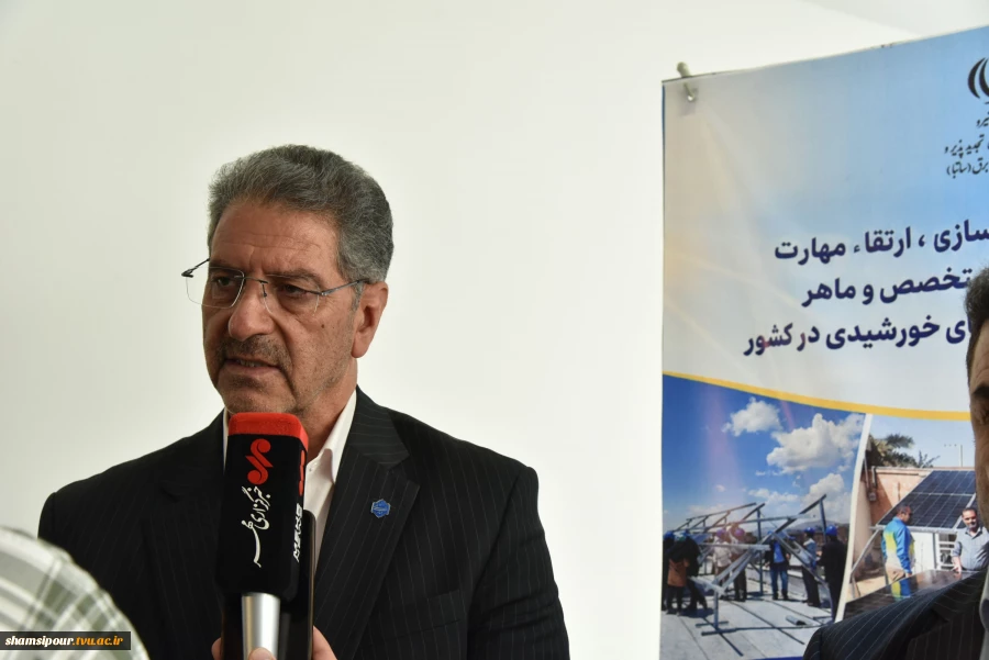 رونمایی از سامانه آموزشی فتوولتائیک و آغاز به کار همزمان ۱۷ مرکز تخصصی آموزش انرژی خورشیدی در کشور 14