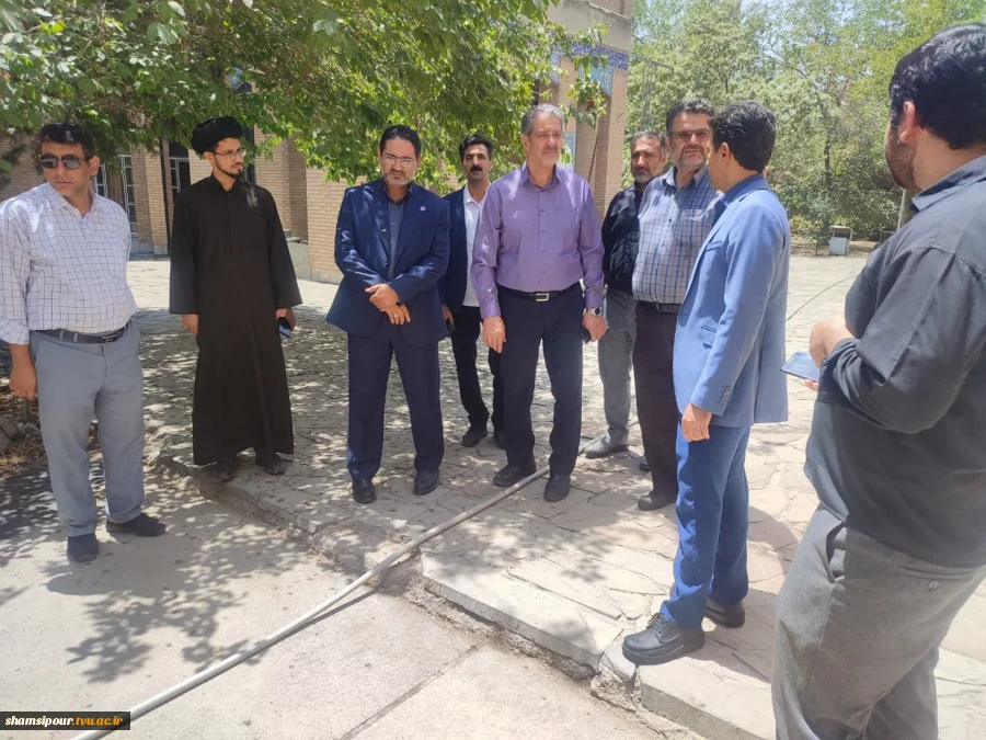 بازدید میدانی دکتر زمانی از روند آماده‌سازی مراکز جهت میزبانی از زائران مراسم وداع و تشییع رهبر شهید 4