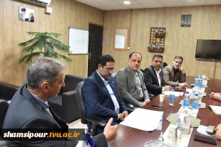 با حضور رئیس دانشگاه برگزار شد؛
نخستین جلسه ستاد اربعین حسینی دانشگاه ملی مهارت در راستای حضور پرشور دانشگاهیان در مراسم باشکوه پیاده‌روی اربعین حسینی ۱۴۰۵ 3