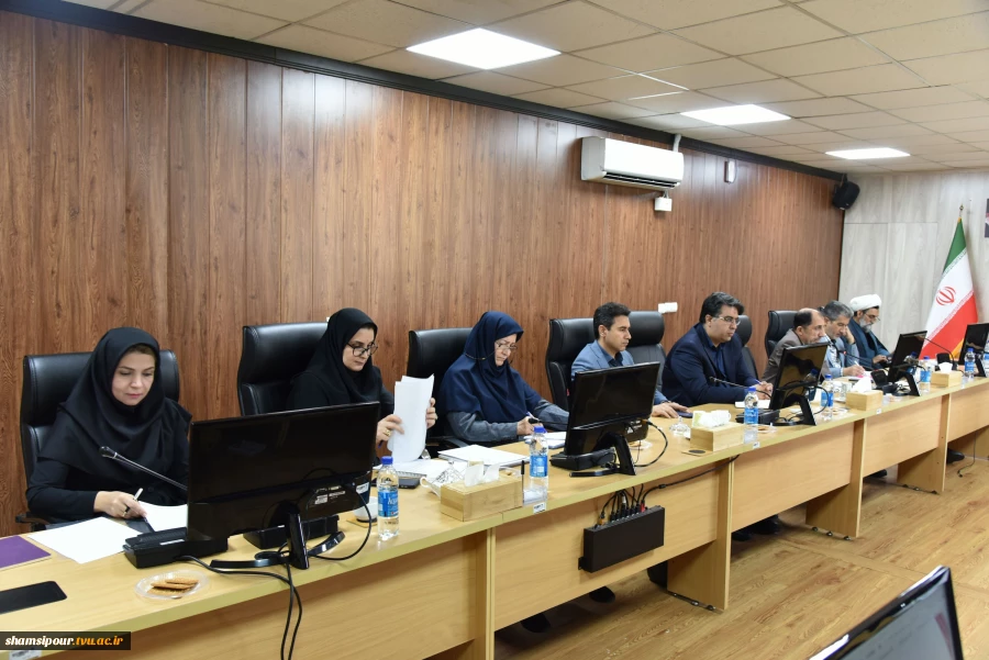 رئیس دانشگاه ملی مهارت در هشتمین جلسه شورای دانشگاه:
مشارکت همه‌جانبه تمام ارکان دانشگاه لازمه رسیدن به موفقیت در سطوح مختلف علمی و آموزشی 4