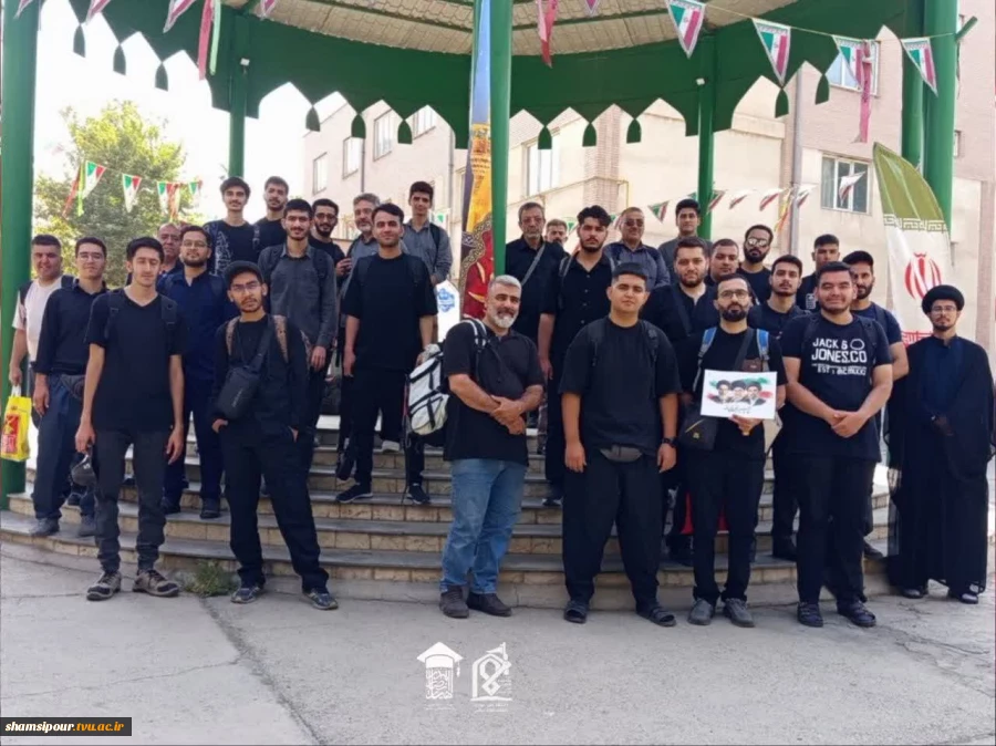 آیین بدرقه کاروان‌های دانشجویی دانشگاه ملی مهارت استان تهران به مقصد پیاده‌روی اربعین حسینی با حضور مسئولان دانشگاه 10