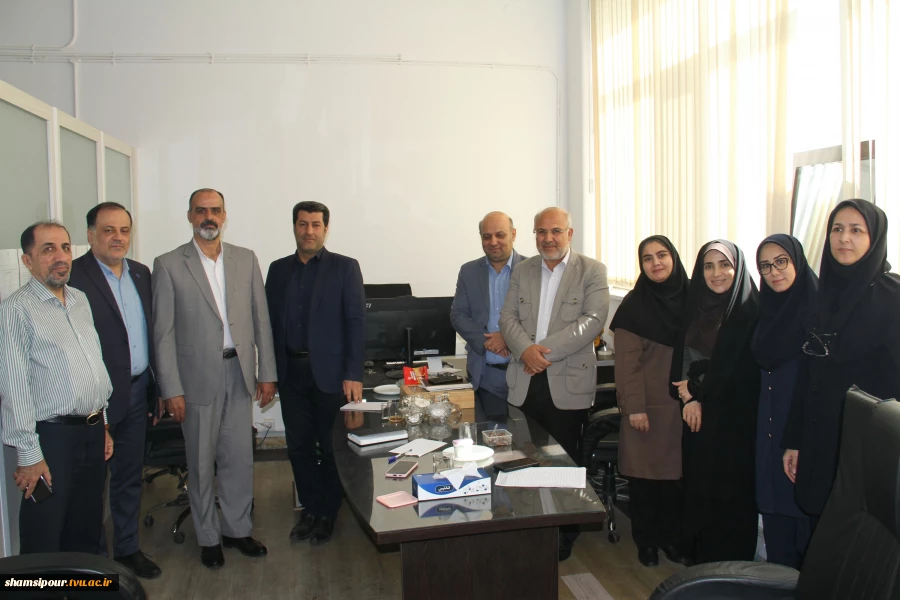 دیدار صمیمانه مدیران دانشگاه ملی مهارت با کارکنان سازمان مرکزی به مناسبت روز کارمند 3