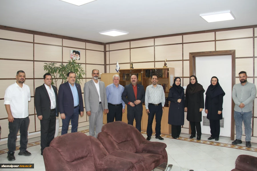 دیدار صمیمانه مدیران دانشگاه ملی مهارت با کارکنان سازمان مرکزی به مناسبت روز کارمند 13