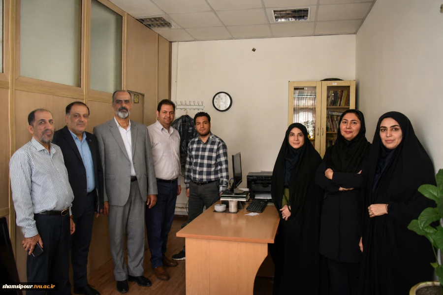 دیدار صمیمانه مدیران دانشگاه ملی مهارت با کارکنان سازمان مرکزی به مناسبت روز کارمند 17