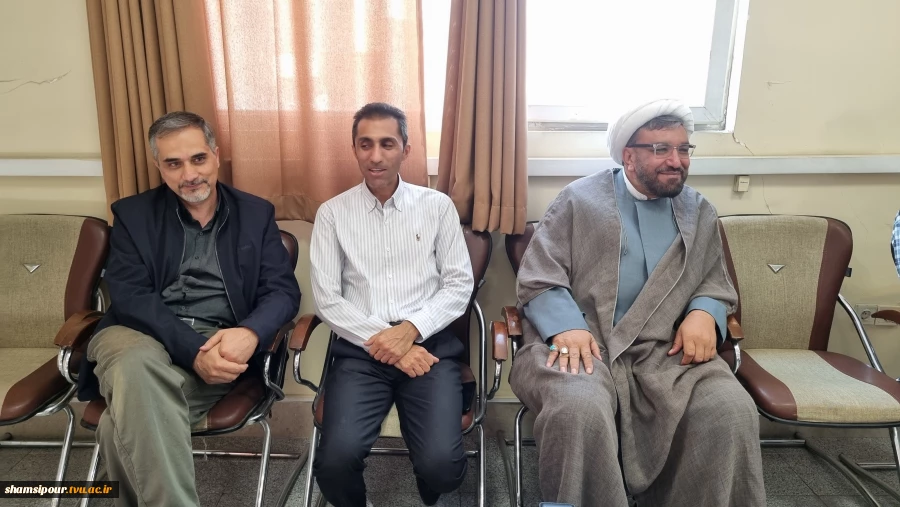از آغاز سال تحصیلی تا اهتزاز پرچم ایران؛ 
دانشکده شهید شمسی‌پور به استقبال سالی تازه رفت 4