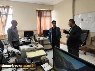 بازدید سرزده دکتر سید جلال هاشمی از دانشکده شهید شمسی‌پور؛ 
تأکید بر هم‌افزایی و ارتقای کیفیت 26